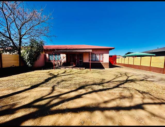 2 BEDROOM HOUSE FOR SALE IN VANDERBIJLPARK CW 6